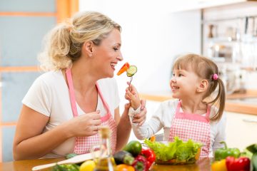10 tips to get fussy kids to eat
